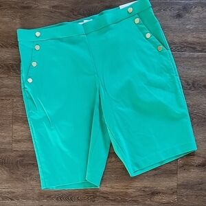 Liz Claiborne Lindsay Green Rivet-Detail Bermudas, size XXL